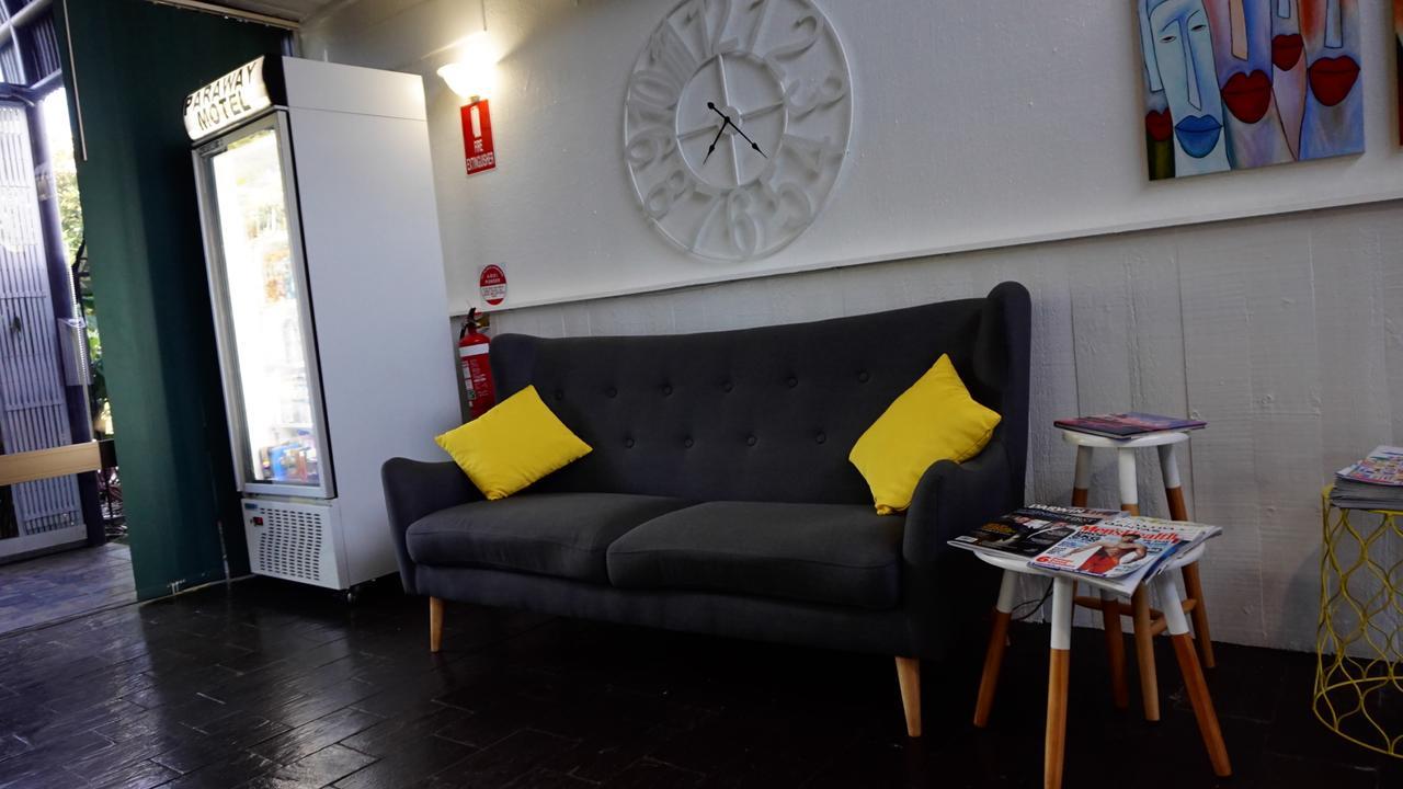 Paraway Motel Katherine Bagian luar foto